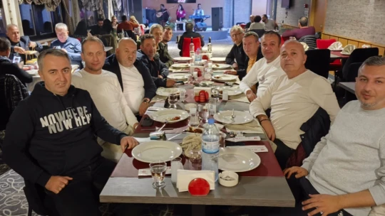 Sivaslı Halil Şahin takımını mükemmel ağırladı