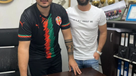 Selimpaşaspor'da bombalar patlamaya devam ediyor