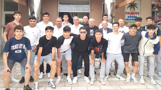 Muhtar Ece'den Sayalar'a moral yemeği