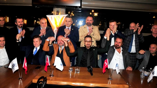 Öztürk'ten hem müjde hem teşekkür