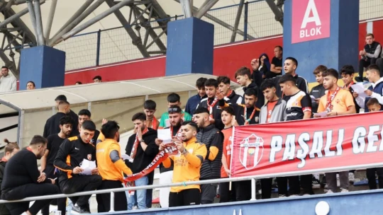 Yazıcı, Selimpaşa şovu hem sahada hem de tribünde