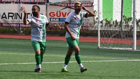 Alipaşaspor zirvedeki farkı açıyor 3-1