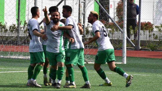 Alipaşaspor zirvedeki farkı açıyor 3-1