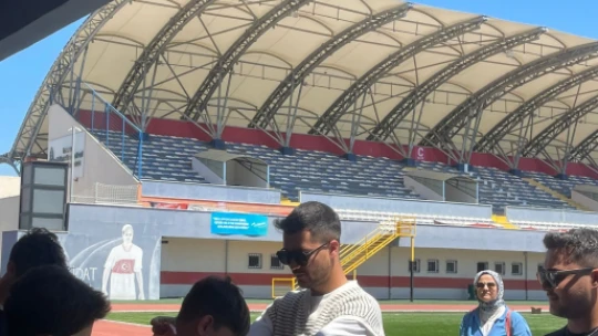 Silivri Türk Ocakları'ndan Yıldızlara destek: Minikler Sahada, Duygular Zirvede