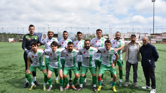 Alipaşaspor zirvedeki farkı açıyor 3-1
