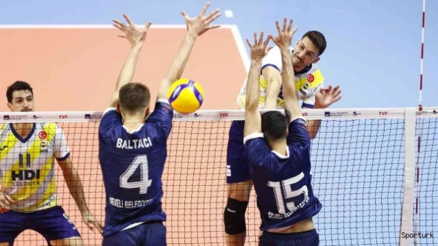 Efeler Ligi 3. hafta: Fenerbahçe: 3- Develi Belediyespor: 2