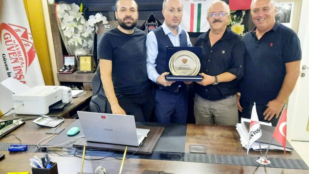 Alibeyspor'dan sponsoru Avrupa Güven İnşaat'a teşekkür