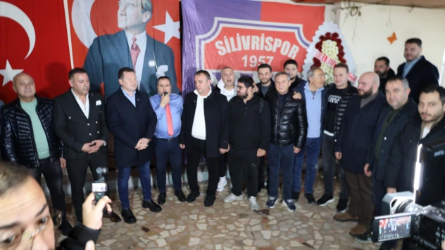 Nuri Çolakoğlu Yeniden Başkan