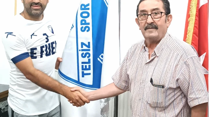 Mustafa Ali Duyar Telsiz'de