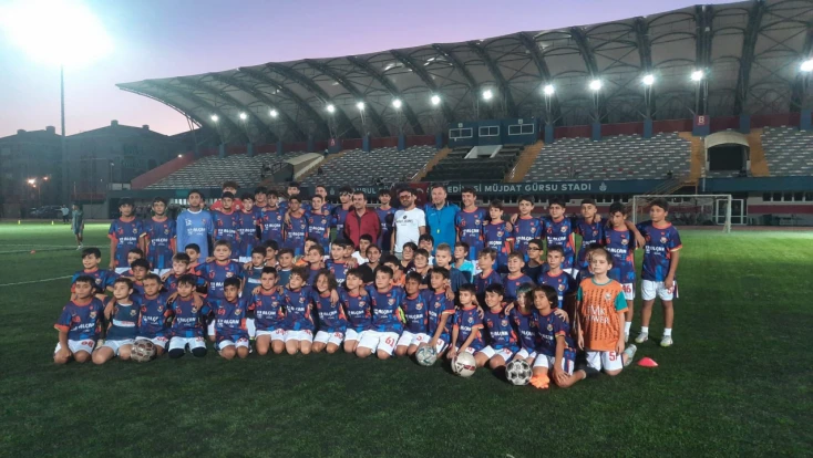 Aksu’dan U14 Takımına Tebrik ve Teşekkür Mesajı