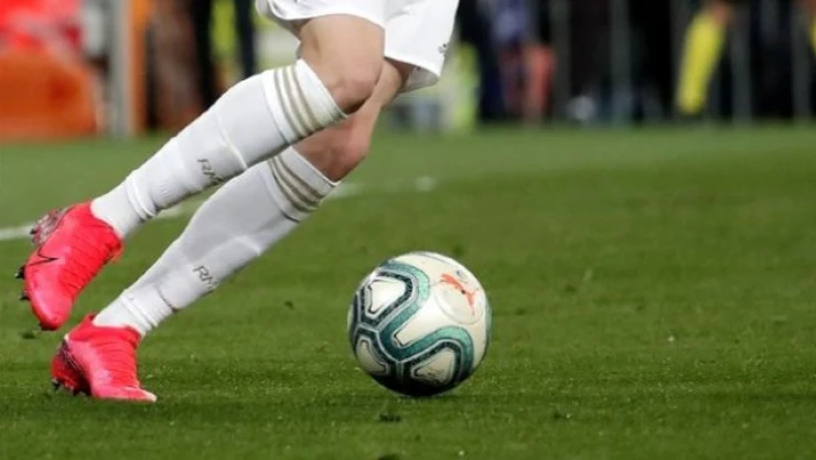 Hollanda'da koronavirüs nedeniyle ligler iptal edildi