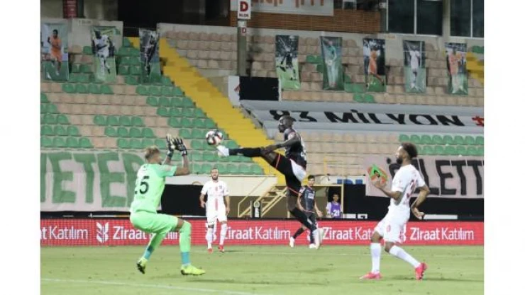 Ziraat Türkiye Kupası: Alanyaspor: 4 - Antalyaspor: 0