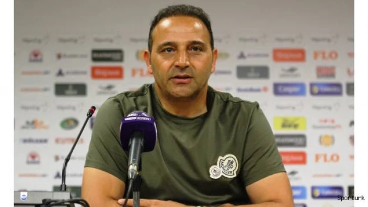 Fuat Çapa: &quotDeplasmanda iki gol atıp bir puan almak çok üzücü"