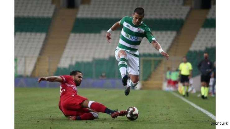 Kerem Can Akyüz, Bursaspor'a veda etti