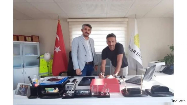 Bağlar Belediyespor Ekrem Üşen ile yola devam kararı aldı