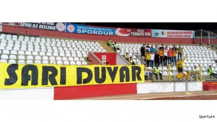 Bayburt'un ilk resmi taraftar derneği 'Sarı Duvar'
