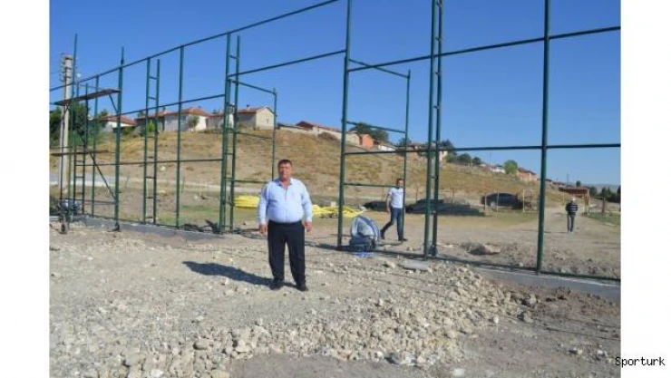 Beylikova'ya 2 milyon 650 bin lira maliyetle yeni spor tesisi