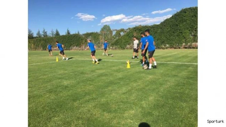 Dövenci: &quotGüzel bir kamp dönemi geçiyoruz"