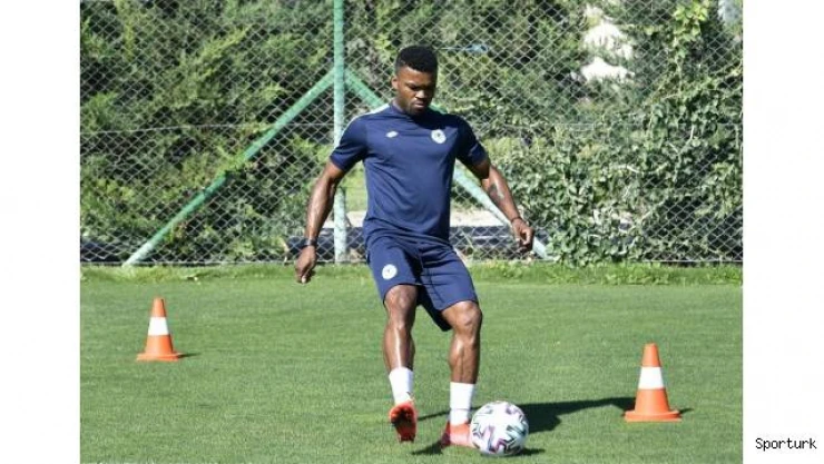 Eduok takımdan ayrı çalışıyor