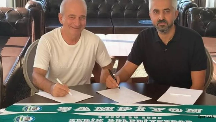 Engin Korukır imzayı attı