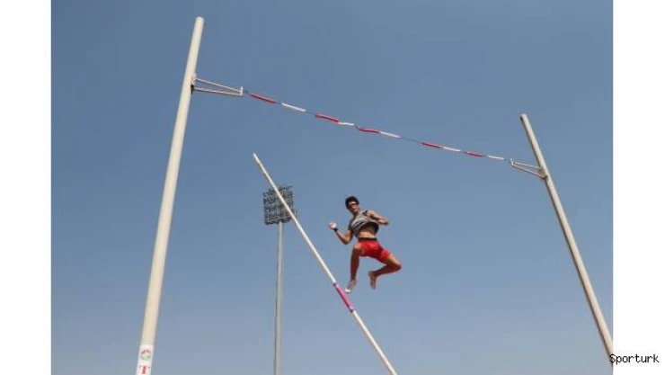 Genç yaşta bütün rekorları kırdılar