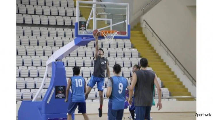 Manisa BBSK Basketbol takımı yeni sezon hazırlıklarını sürdürüyor
