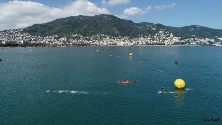 Triatlon rüzgarı Ordu'da esti