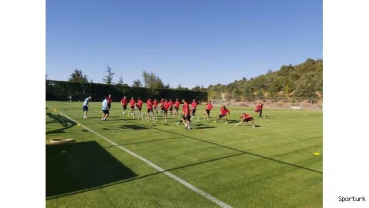 Yeşilyurt Belediyespor yeni sezondan umutlu