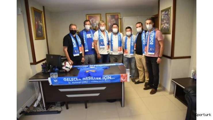 Yunusemre Belediyespor Serol Emlek ile 'Devam' dedi