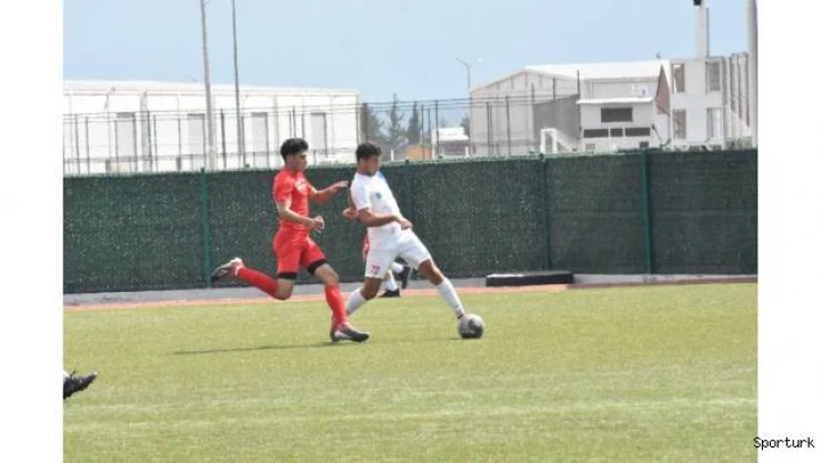 Balkes Akademiye önem veriyor