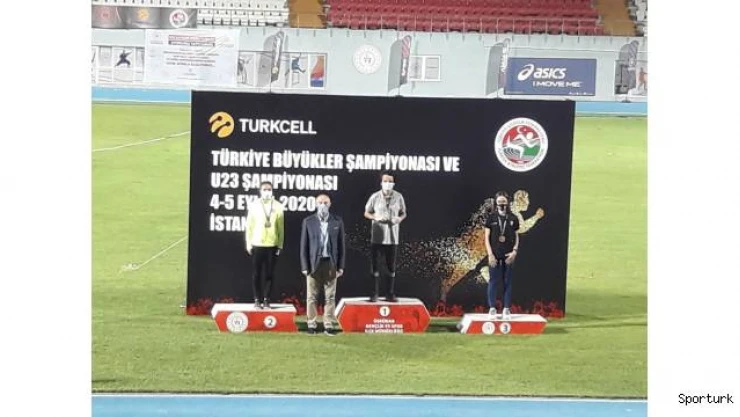 Karslı atletler İstanbul'da dereceye girdi