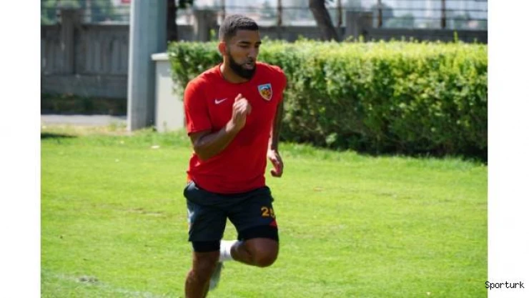 Lennon antrenmana çıktı