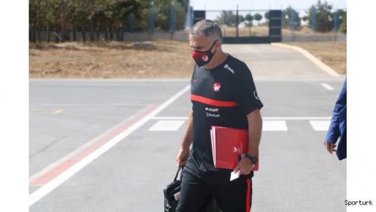 Milli Takım Sivas'tan ayrıldı