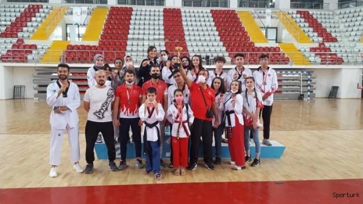 Sivas'ta madalyalara ambargo