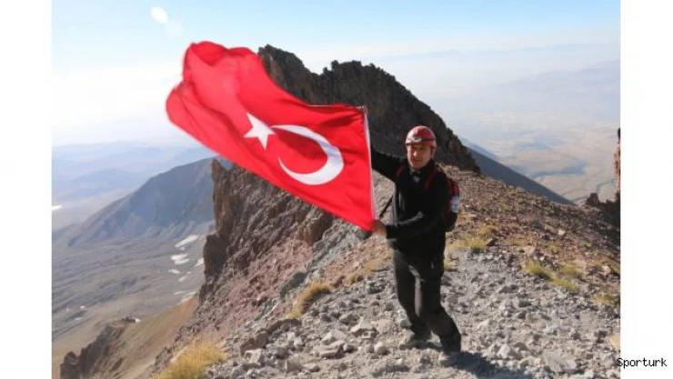 Zirvede Sivas Kongresi gururu