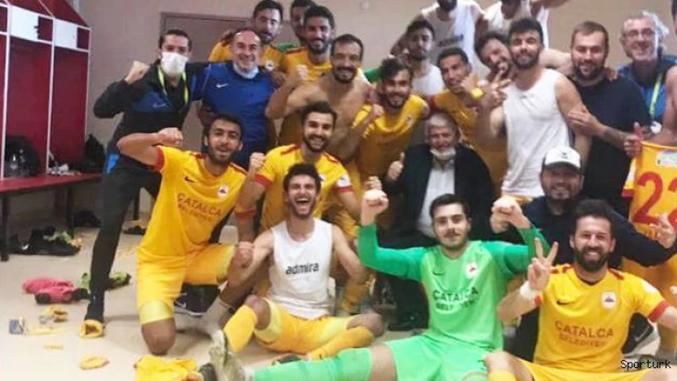 Çatalcaspor hedefe kilitlendi 2-0