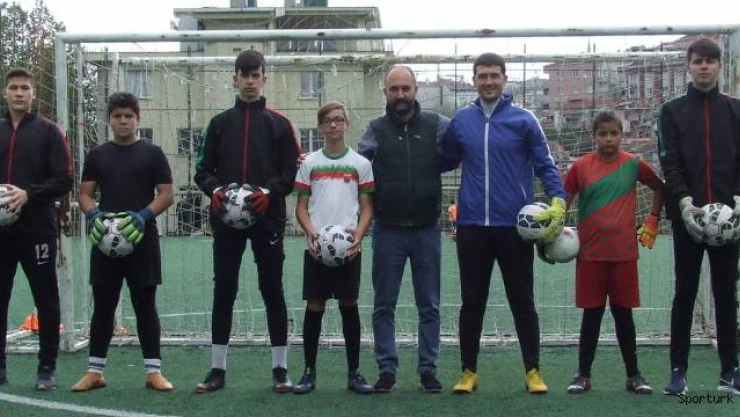 Gaziosmanpaşaspor'da geleceğin file bekçileri yetişiyor                                                                    