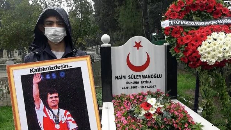 Naim Süleymanoğlu vefatının 3. yılında kabri başında anıldı