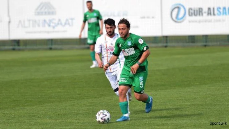 Bursa'da çılgın maç... Goller 90+6, 90+7, 90+8'de geldi