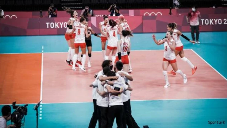 A Milli Kadın Voleybol Takımı'ndan harika başlangıç