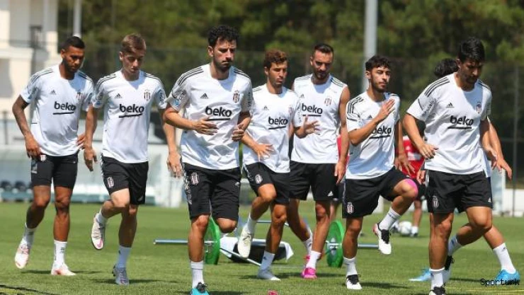 Beşiktaş'ta hazırlıklar sürüyor