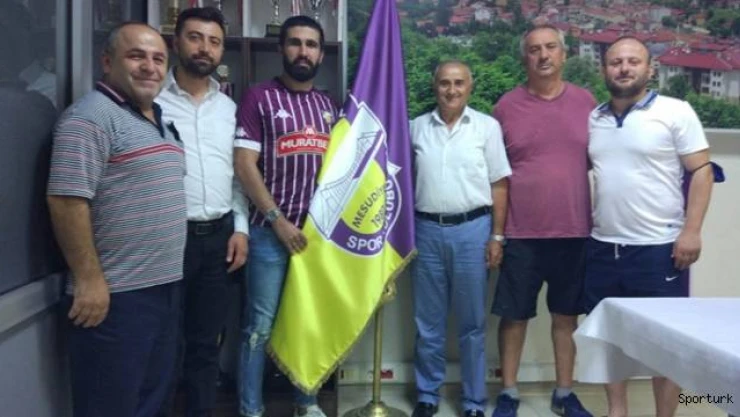 Fatih Adıyaman İstanbul Mesudiyespor'da
