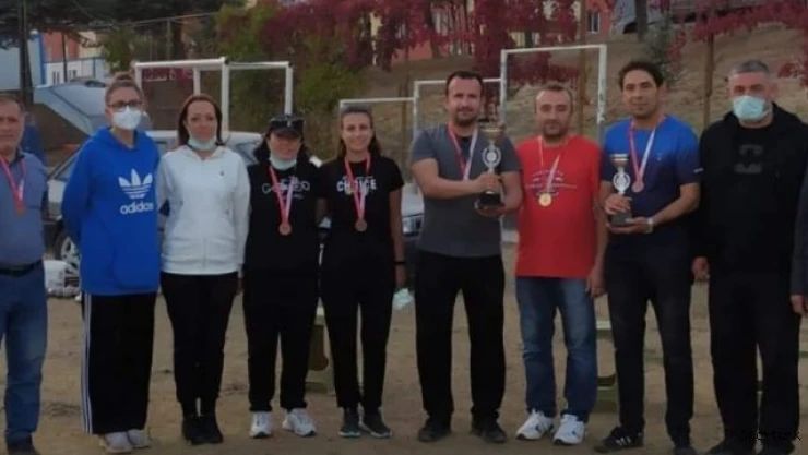 Bozüyük'te Bocce Turnuvası düzenlendi