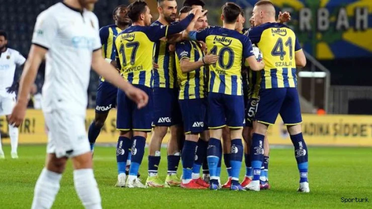 Spor Toto Süper Lig: Fenerbahçe: 1 - Yeni Malatyaspor: 0