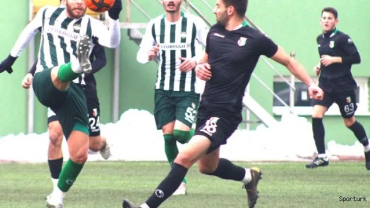 Tepecikspor evinde ter attı 8-1