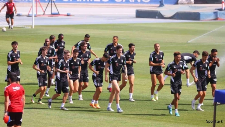 Beşiktaş, İspanya'da çalışmalarına devam ediyor