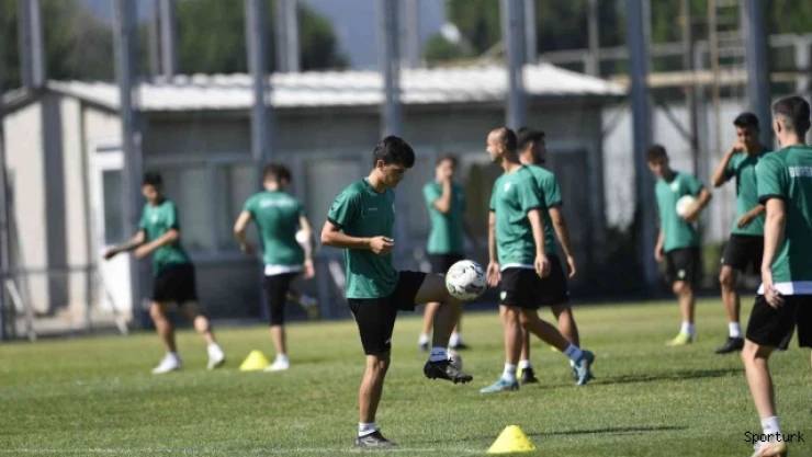 Bursaspor'da tempo artıyor