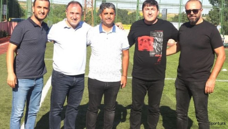 Çatalcaspor sahaya indi
