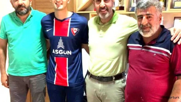 Mustafa Toprak Sultangazi'de