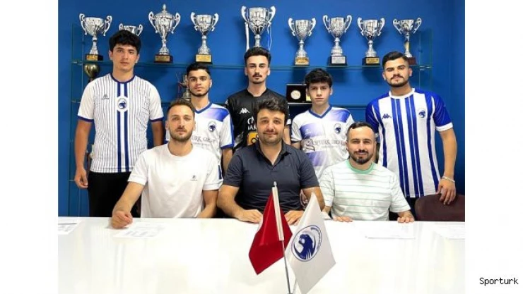 Şirintepe'den 5 imza